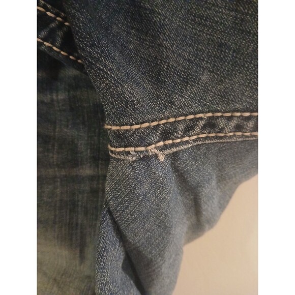 Miss Me Signature Bermuda Shorts Fade Embroidery Bling Wing Size 28" - Picture 5 of 5